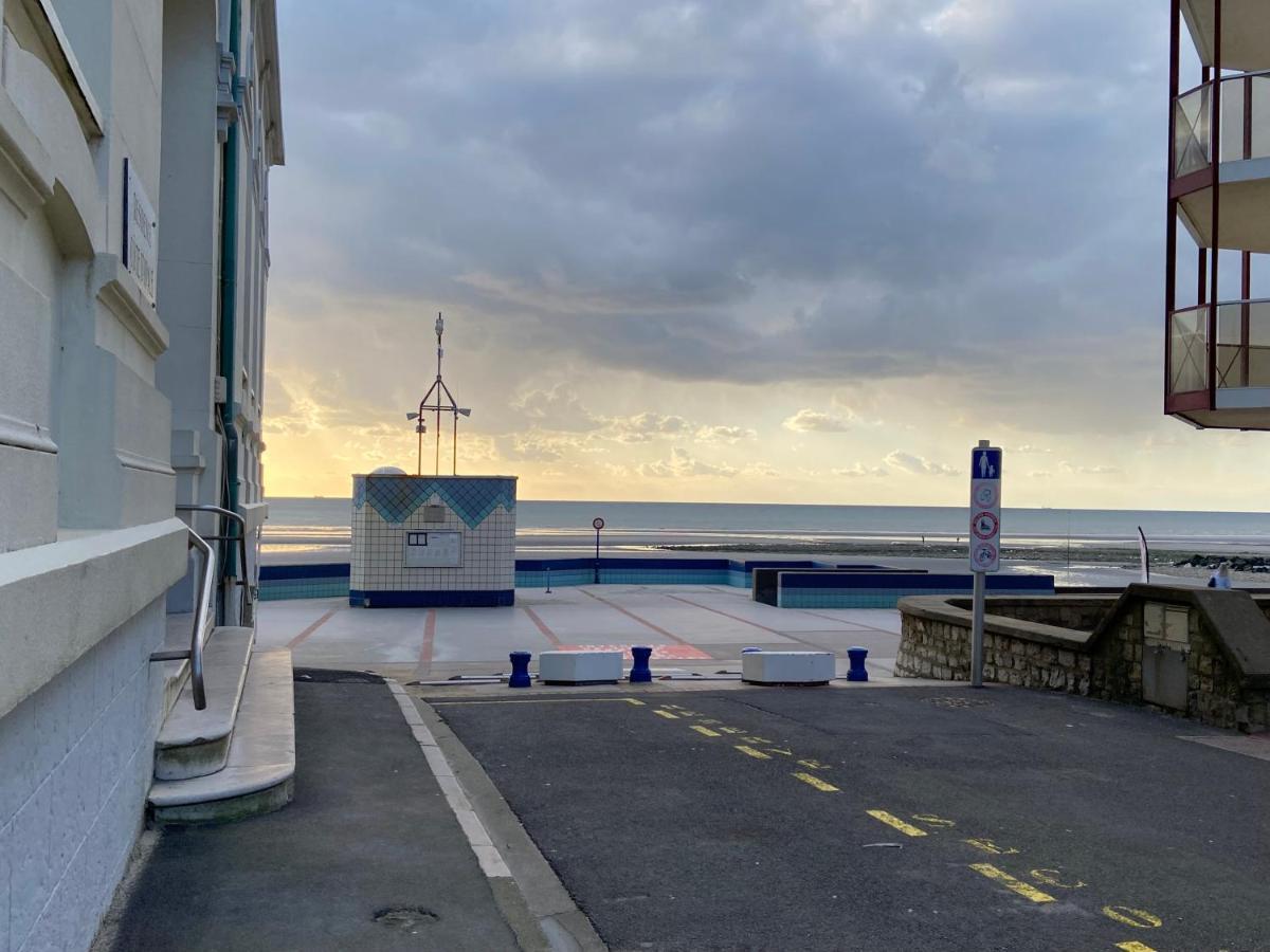 "Appartement Sur Digue" Proche De La Plage Avec Wifi 维姆勒 外观 照片